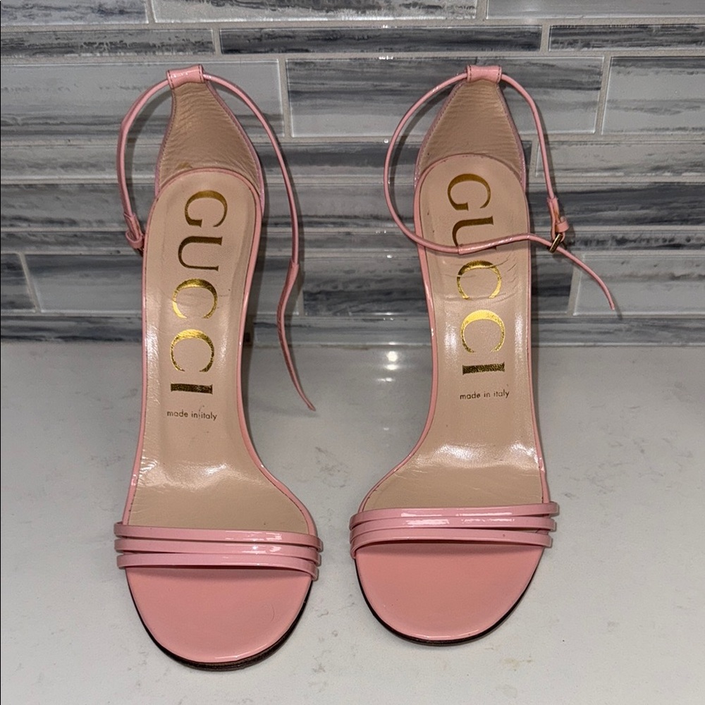 Gucci Pink Patent Leather Ankle Strap Sandals Size 39 ๐ - Picture 6 of 16